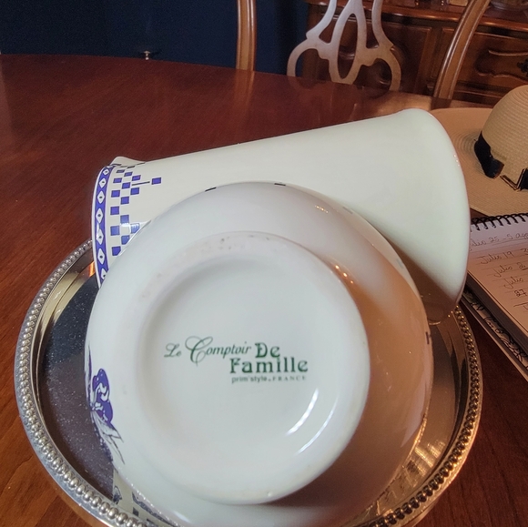 French Creamer and small bolw - Picture 5 of 6